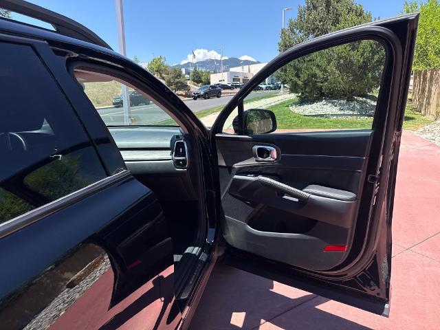 2023 Kia Sorento - $31,599