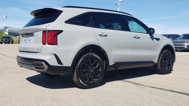 2023 Kia Sorento SX