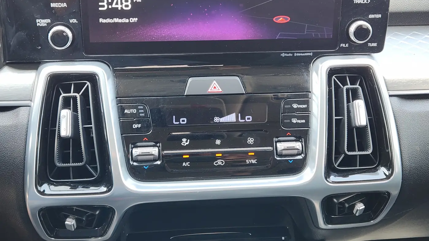 2022 Kia Sorento SX