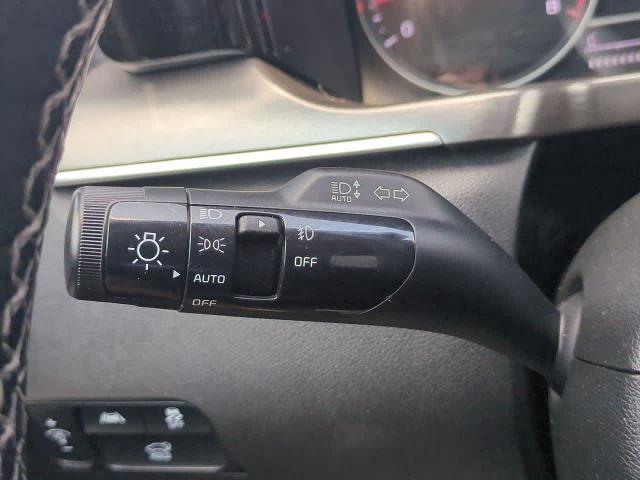 2022 Kia Sorento - $22,275