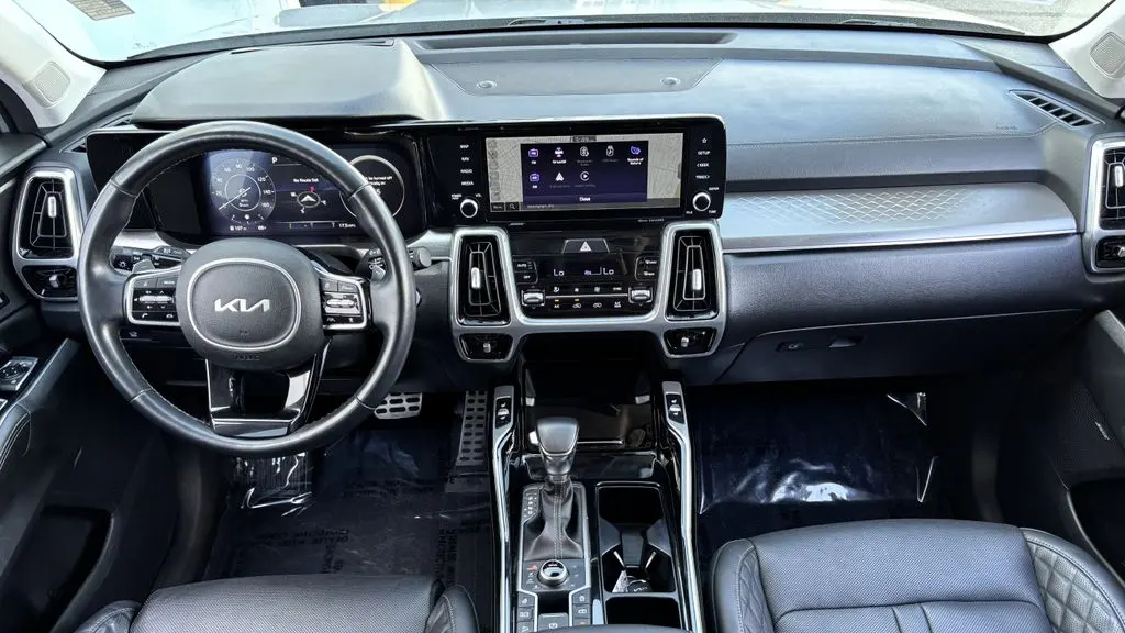 2022 Kia Sorento SX