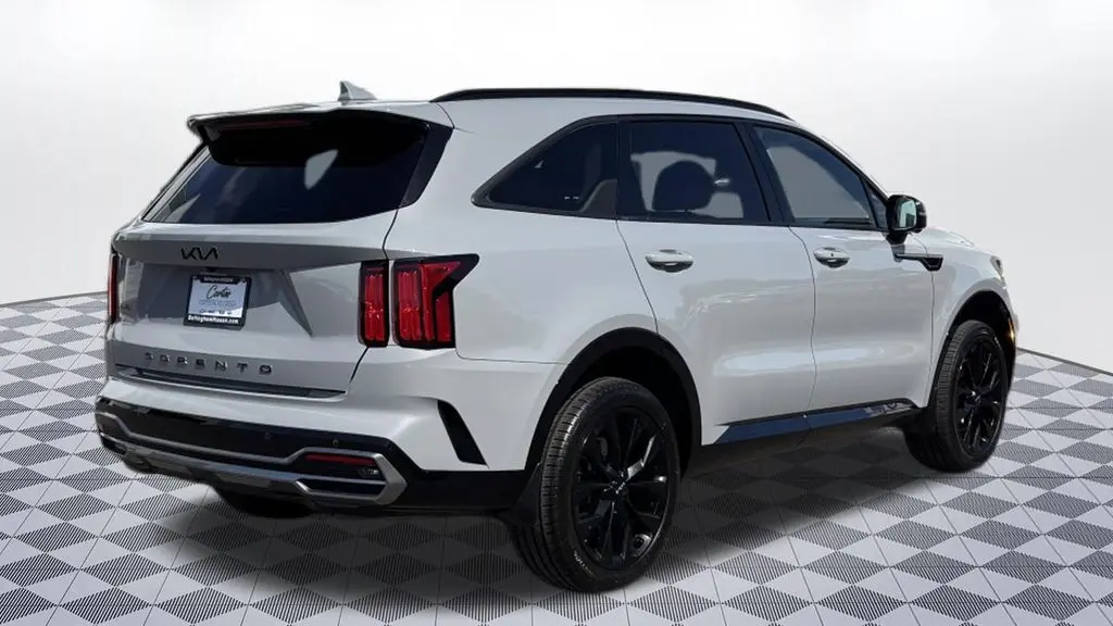 2022 Kia Sorento SX