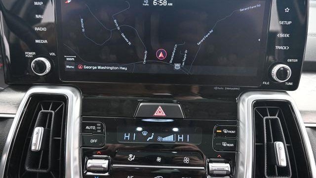 2022 Kia Sorento SX