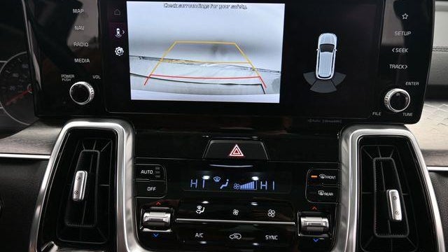 2022 Kia Sorento SX