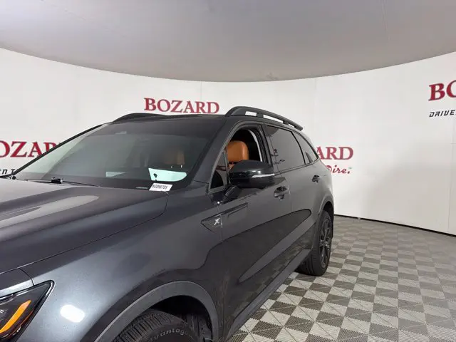 2022 Kia Sorento - $23,500