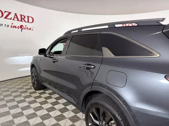 2022 Kia Sorento - $23,500