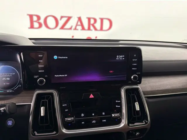 2022 Kia Sorento - $23,500