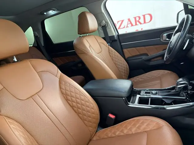 2022 Kia Sorento - $23,500