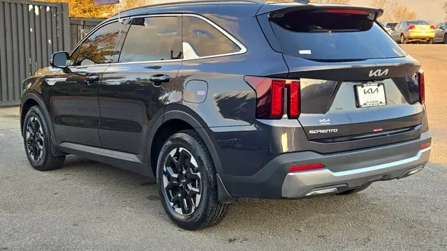 2025 Kia Sorento S