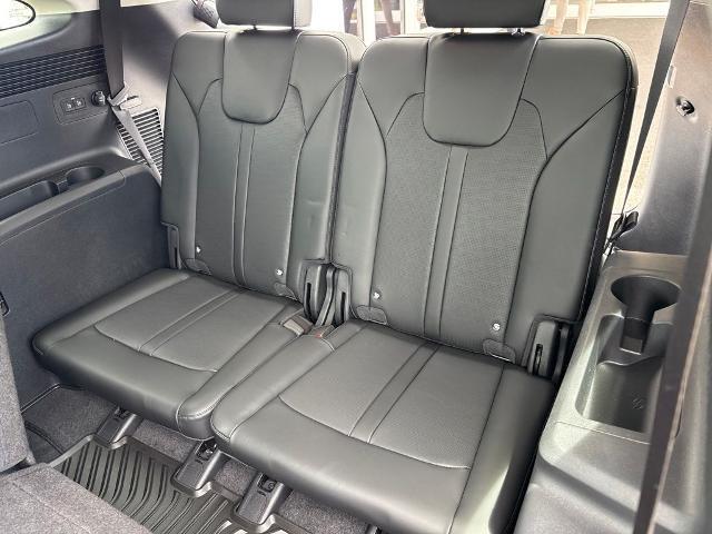2026 Kia Sorento - $37,967