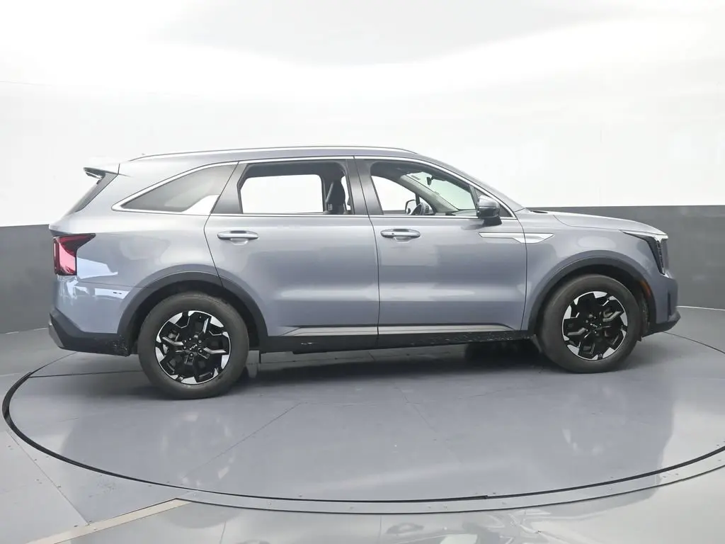2024 Kia Sorento - $24,991