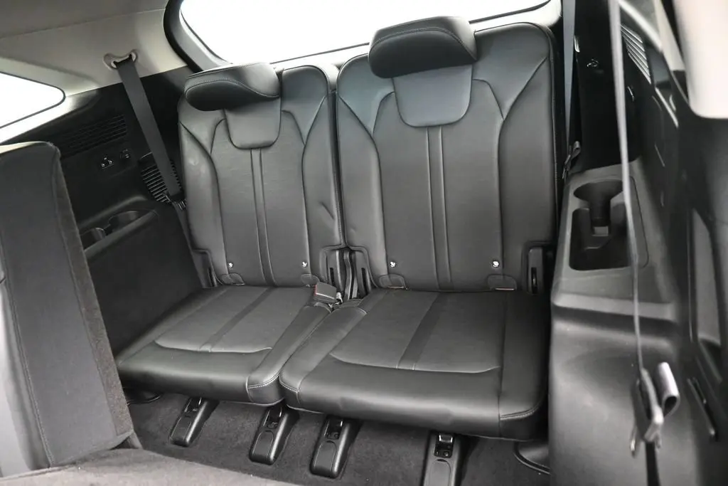 2024 Kia Sorento - $24,991