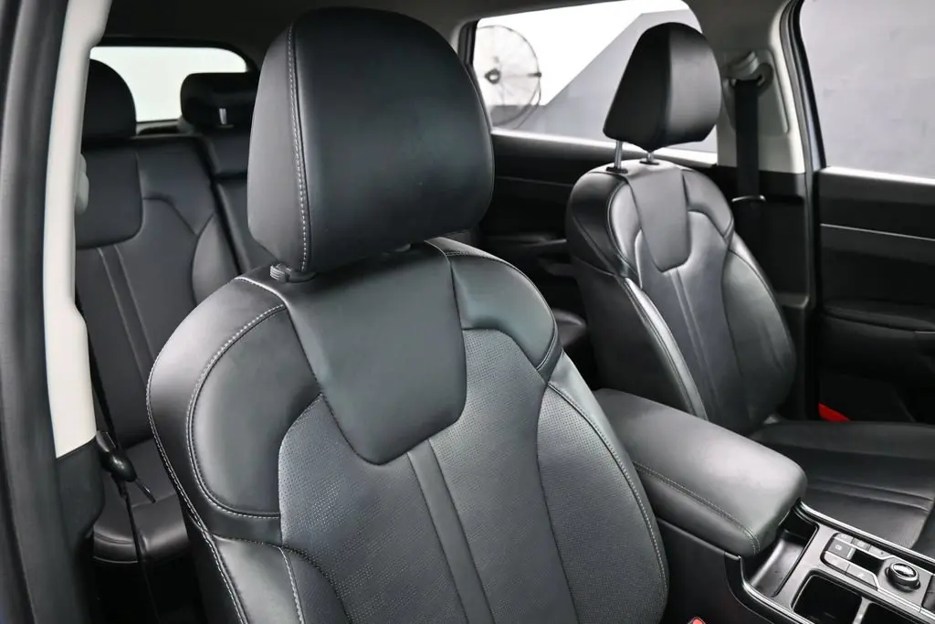 2024 Kia Sorento - $24,991