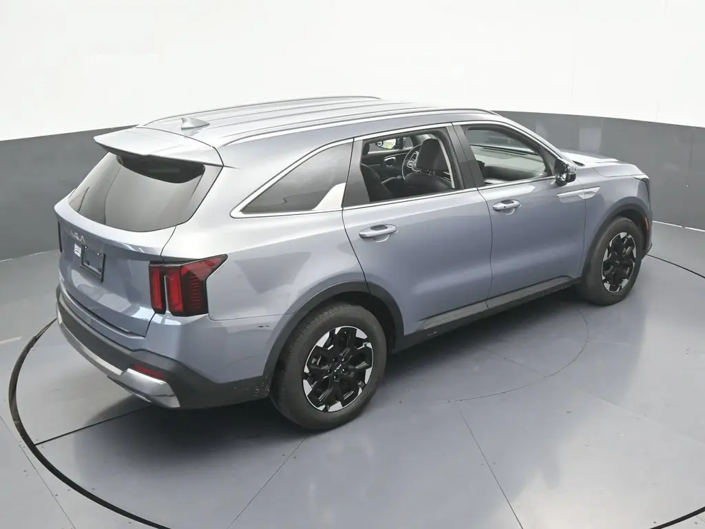 2024 Kia Sorento - $24,991