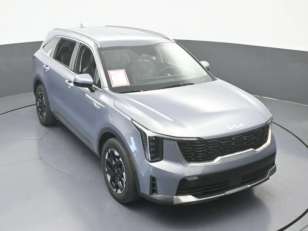 2024 Kia Sorento - $24,991