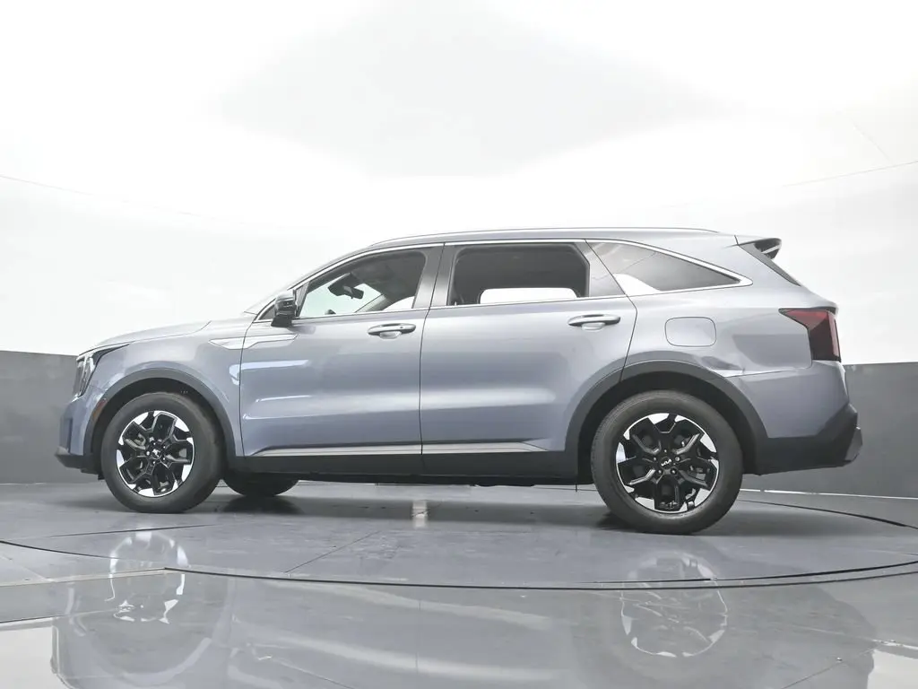 2024 Kia Sorento - $24,991