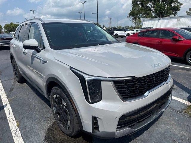 2025 Kia Sorento - $27,875