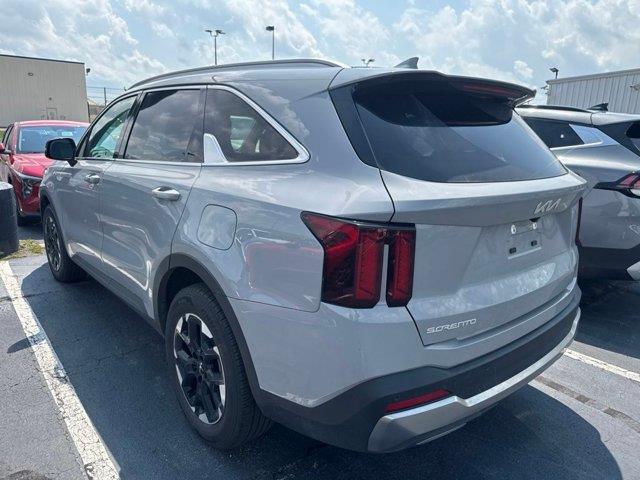2025 Kia Sorento - $27,875