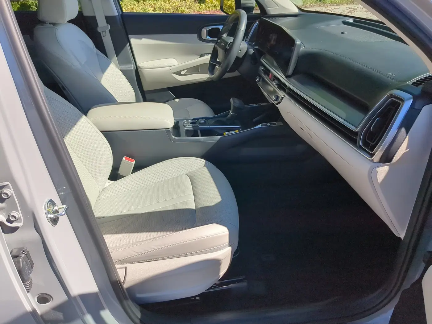 2026 Kia Sorento - $32,500