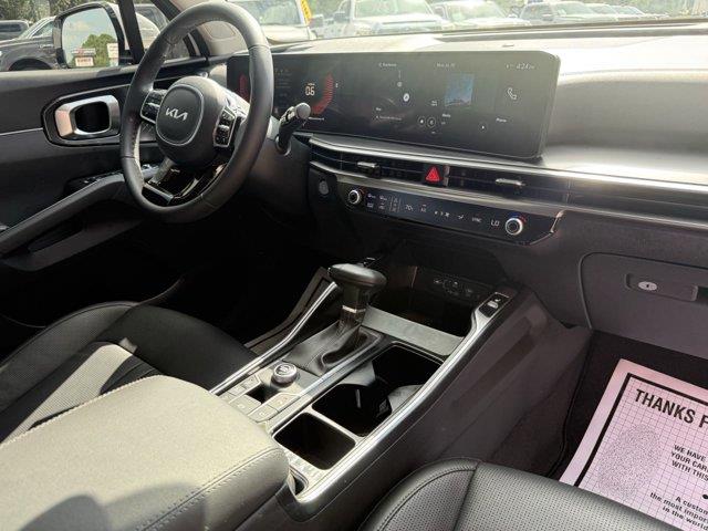 2025 Kia Sorento - $28,900