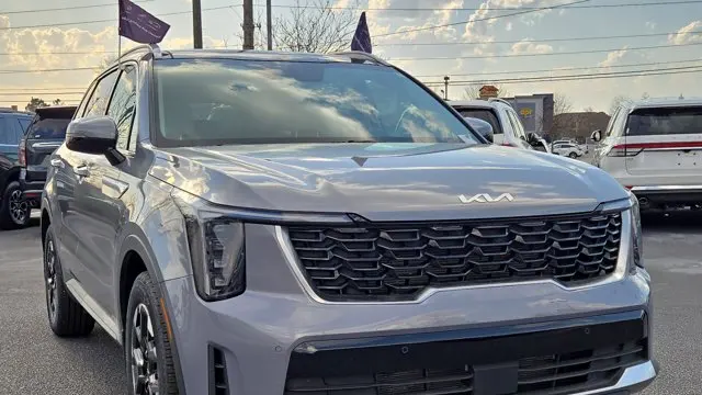 2025 Kia Sorento S