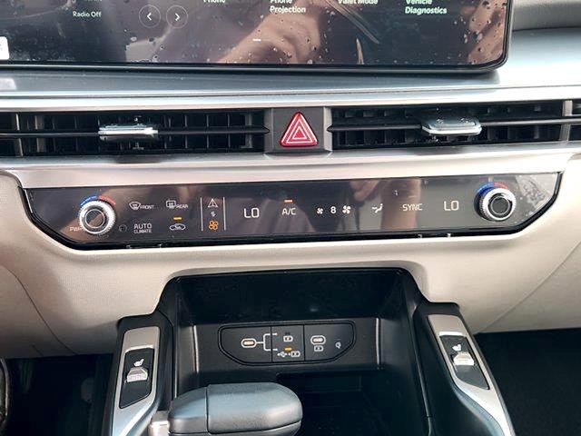2026 Kia Sorento - $32,995
