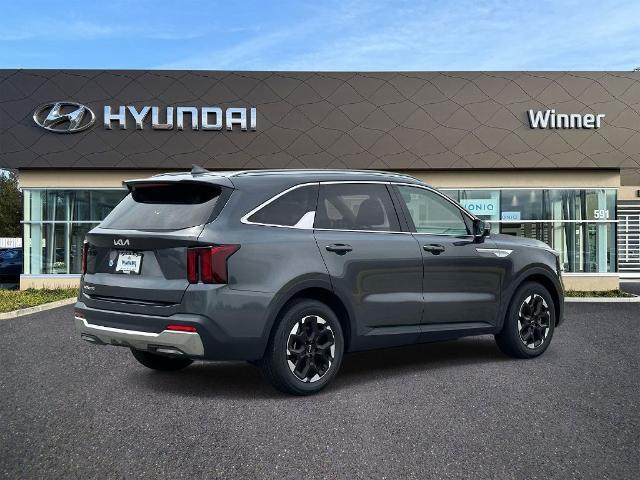 2024 Kia Sorento - $24,372