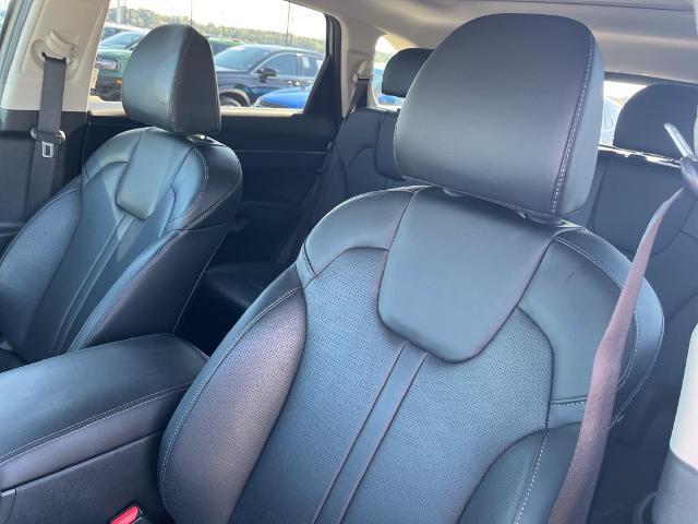 2025 Kia Sorento - $29,999