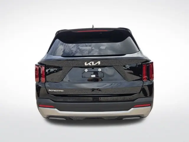 2025 Kia Sorento - $29,800