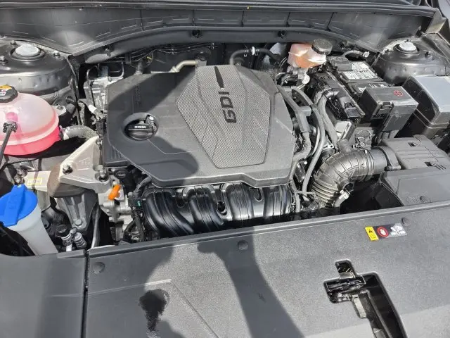 2025 Kia Sorento - $29,800