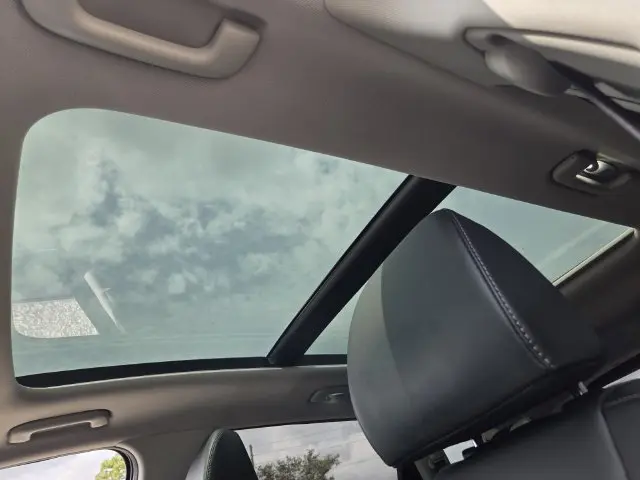 2025 Kia Sorento - $29,800