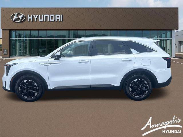 2026 Kia Sorento - $31,985