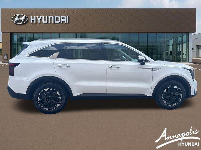 2026 Kia Sorento - $31,985
