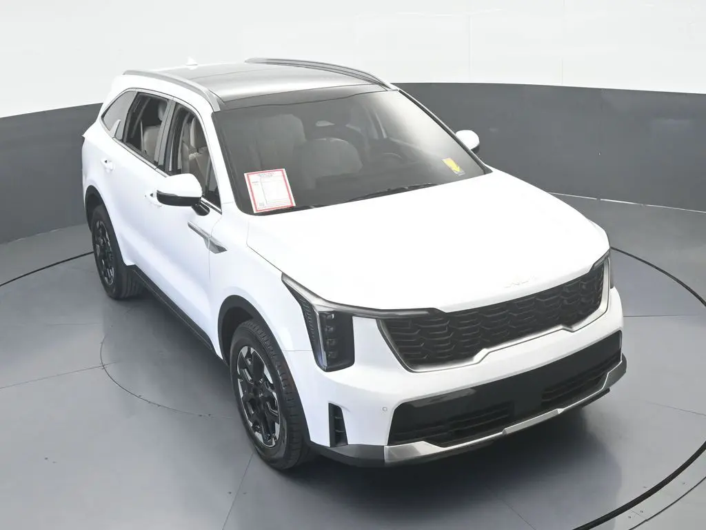 2024 Kia Sorento - $24,584