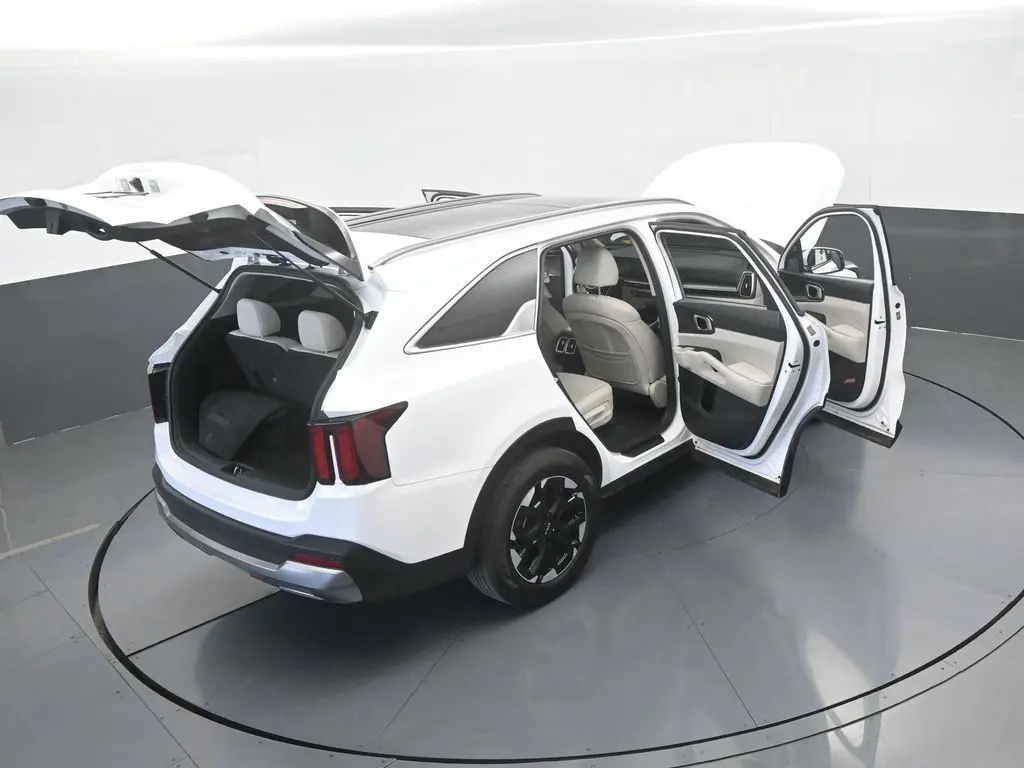 2024 Kia Sorento - $24,584