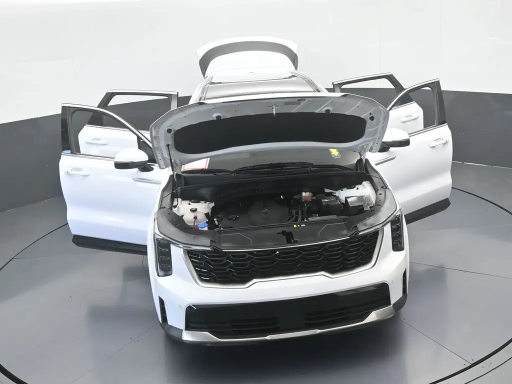 2024 Kia Sorento - $24,584