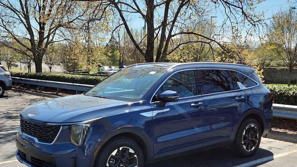 2025 Kia Sorento S