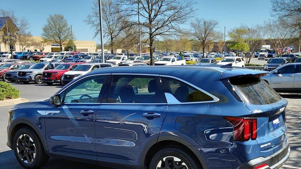 2025 Kia Sorento S