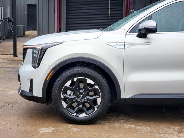 2026 Kia Sorento - $32,995
