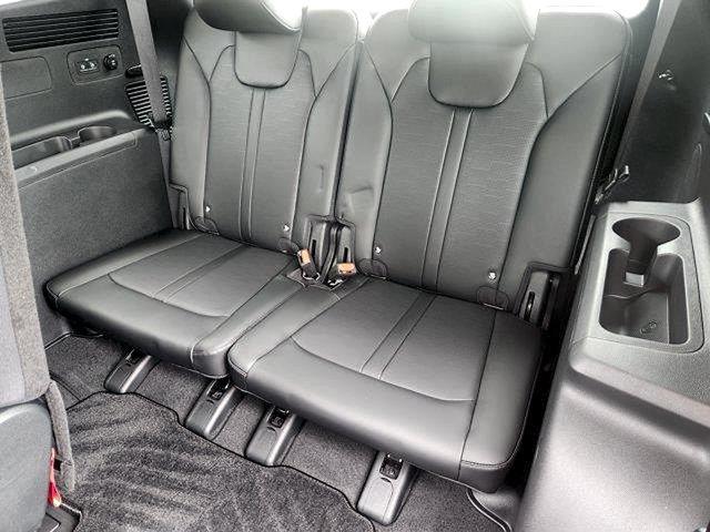 2026 Kia Sorento - $32,995
