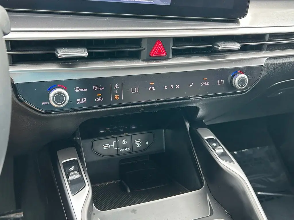 2024 Kia Sorento - $24,734