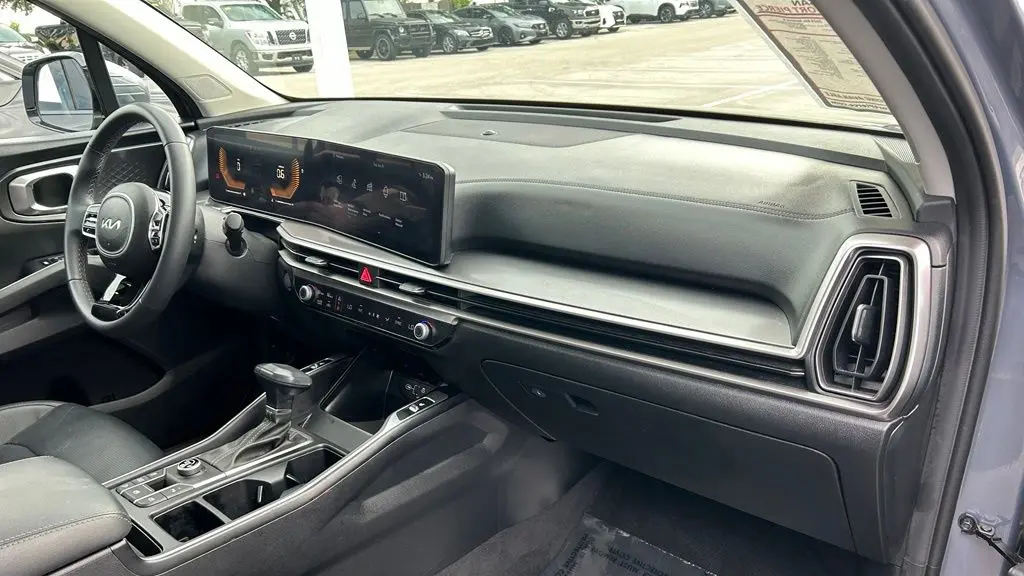 2024 Kia Sorento S