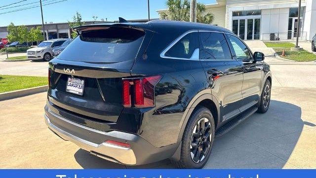2025 Kia Sorento S