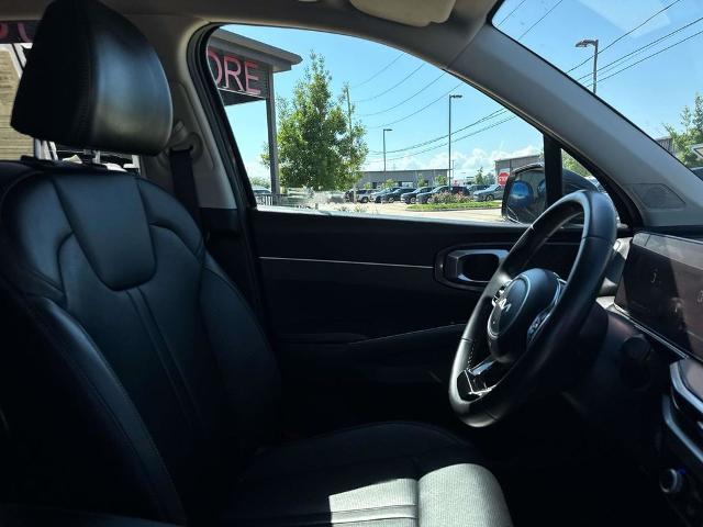 2025 Kia Sorento - $22,880