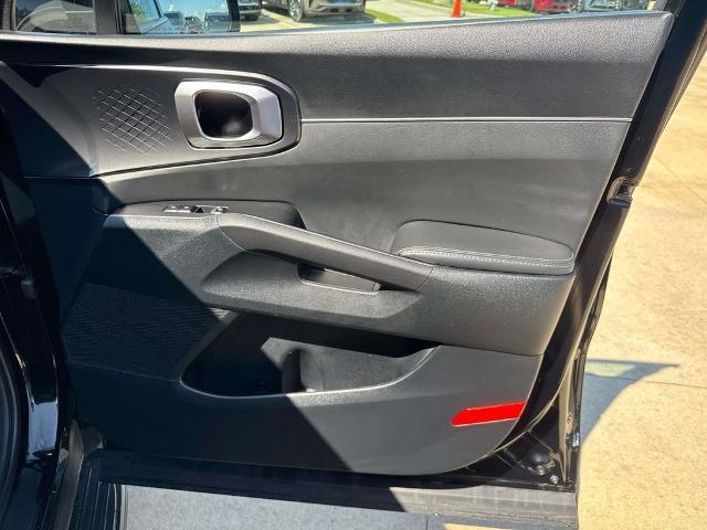 2025 Kia Sorento - $22,880