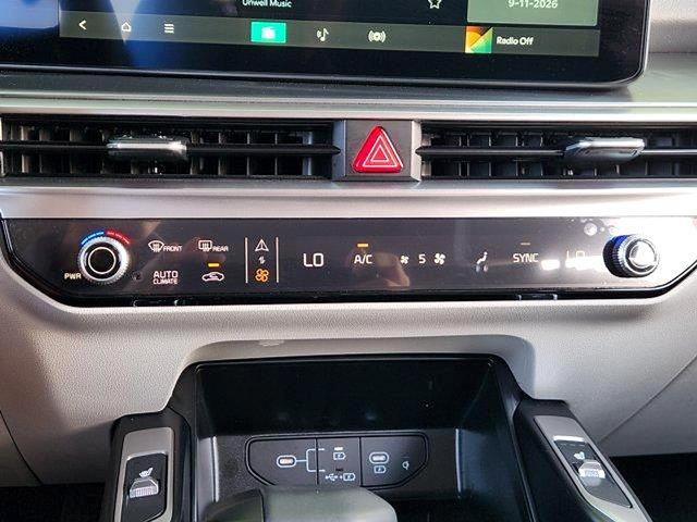 2026 Kia Sorento - $32,395