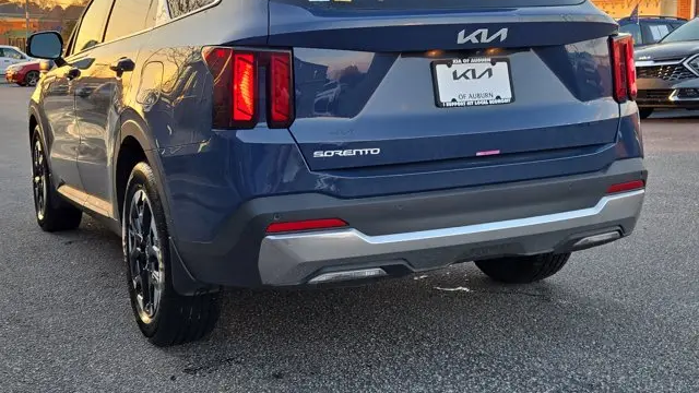 2025 Kia Sorento S