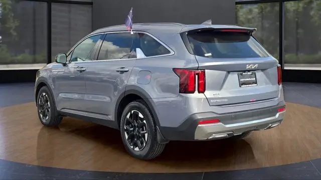 2025 Kia Sorento S