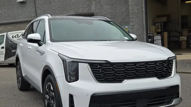 2025 Kia Sorento S