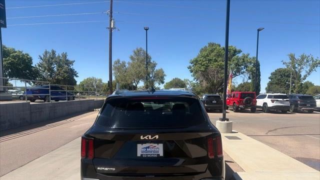 2024 Kia Sorento S